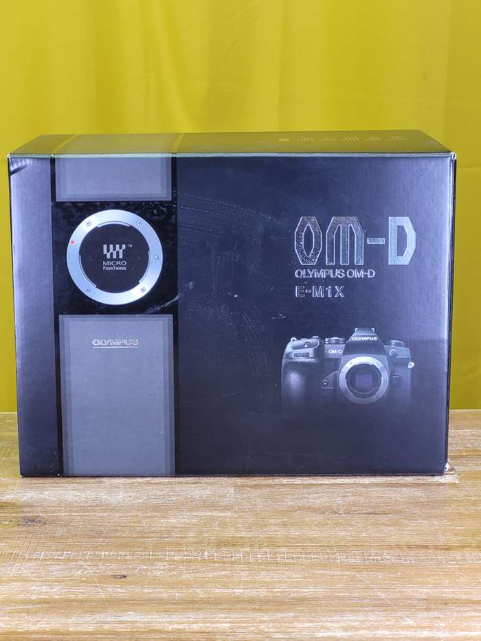 Olympus E-M1X tělo | BJ4A08705