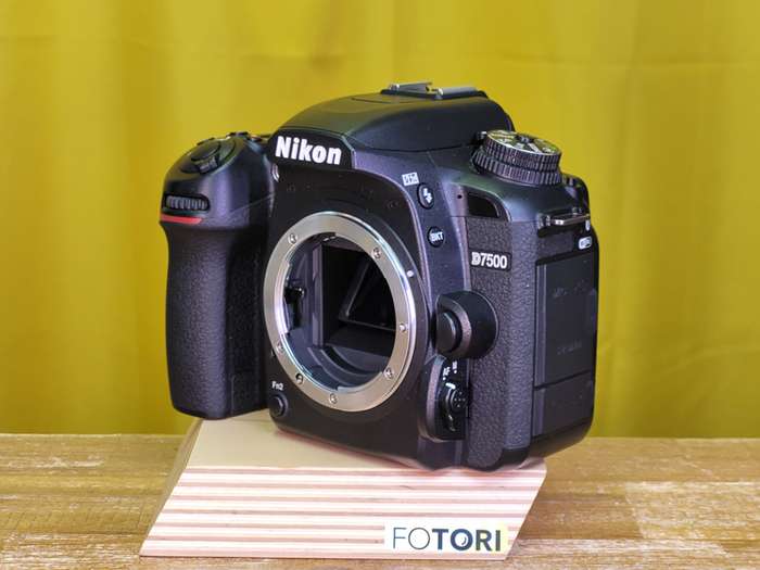 Nikon D7500 | 6035470