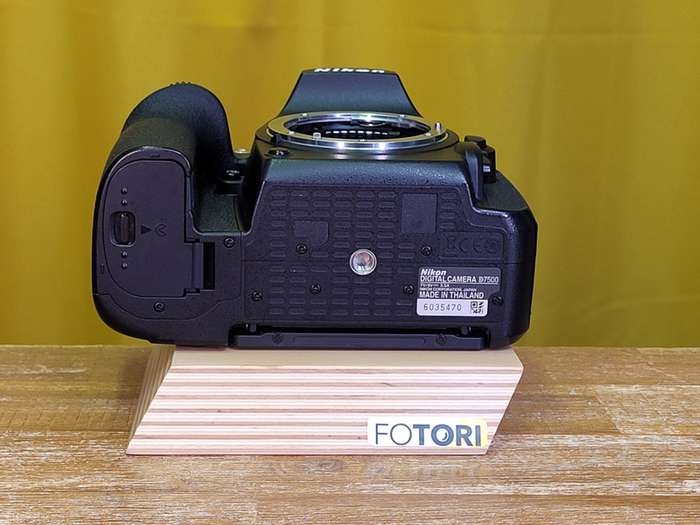 Nikon D7500 | 6035470