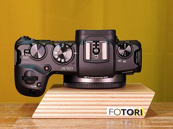 Canon EOS  RP  + Grip EG-E1 |  Nový