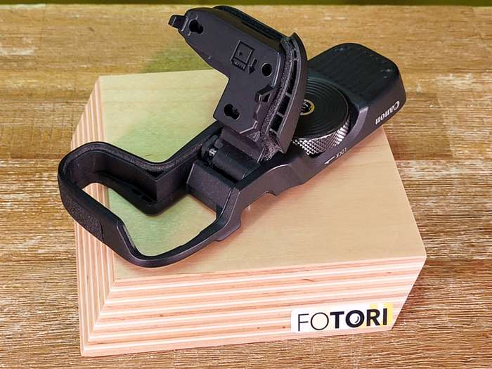 Canon EOS  RP  + Grip EG-E1 |  Nový