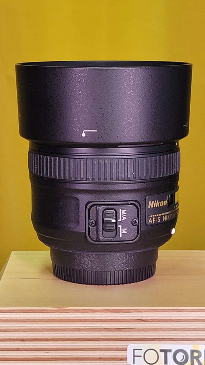 Nikon 50 mm f/1,8 AF-S | 2053829