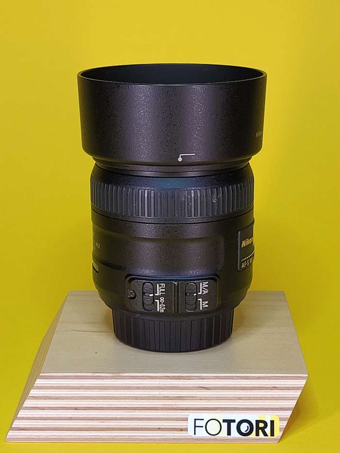 Nikon 40 mm f/2,8 AF-S G DX Micro | 2045657