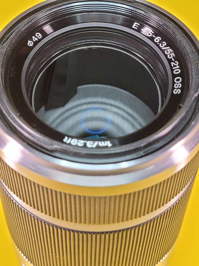 Sony E 55-210mm f/4.5-6.3 OSS