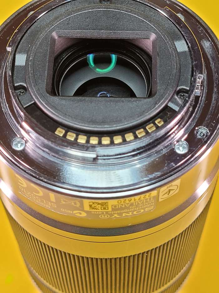 Sony E 55-210mm f/4.5-6.3 OSS