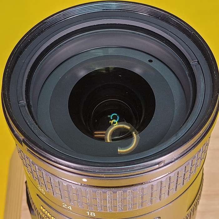 Nikon AF-S DX VR Zoom-Nikkor 18-200mm f/3.5-5.6G IF-ED | 42330252