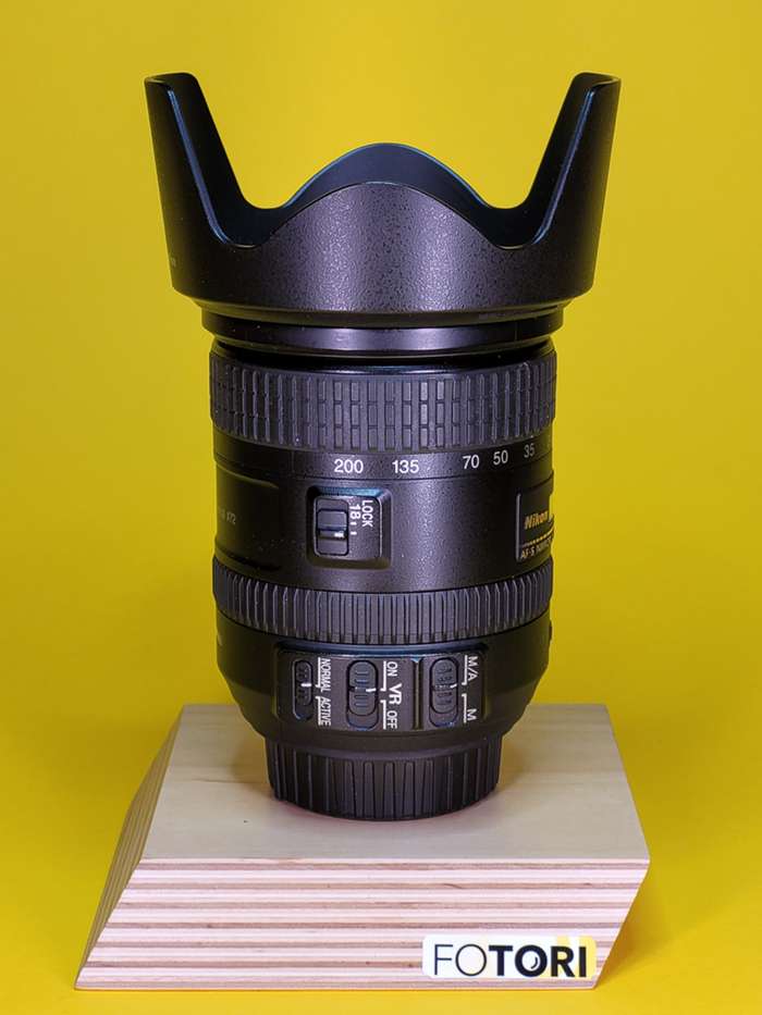 Nikon AF-S DX VR Zoom-Nikkor 18-200mm f/3.5-5.6G IF-ED | 42330252