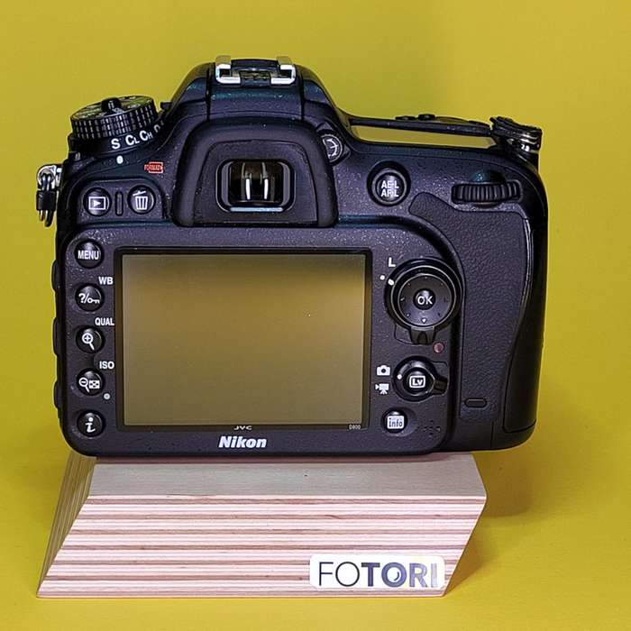 Nikon D7100  + Grip |  4332571