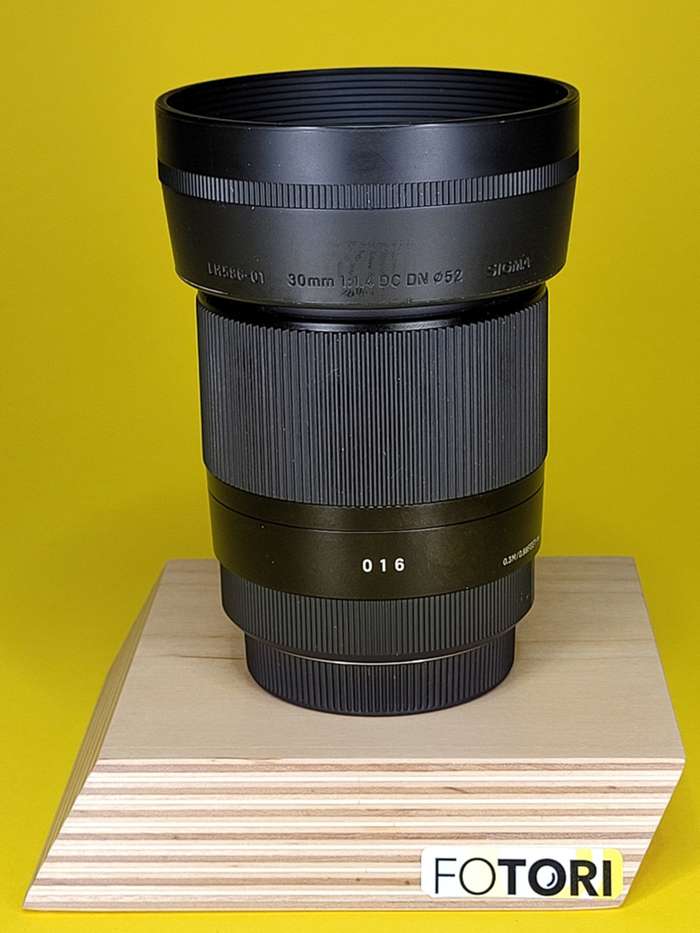 Sigma 30/1.4 DC DN Contemporary M 4/3 | 55089372