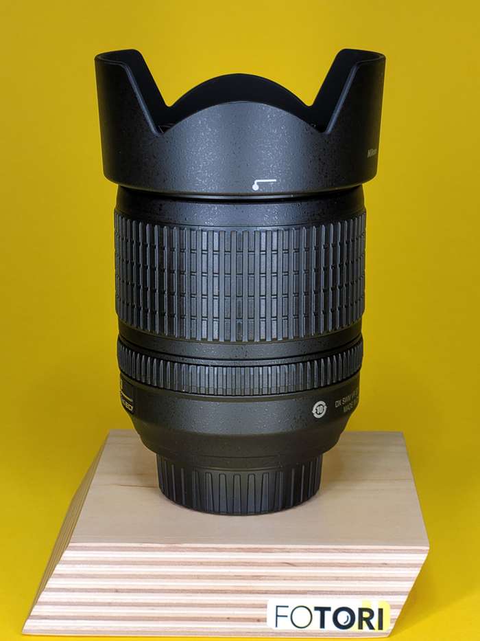 Nikon 18-105mm f/3,5-5,6 AF-S DX G ED VR  | 42199337