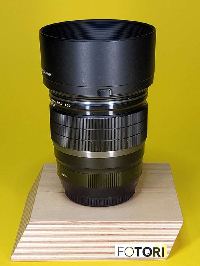 Olympus M.Zuiko 45 mm f/1,2 PRO + UV filtr