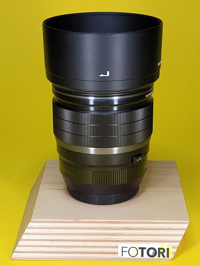 Olympus M.Zuiko 45 mm f/1,2 PRO + UV filtr