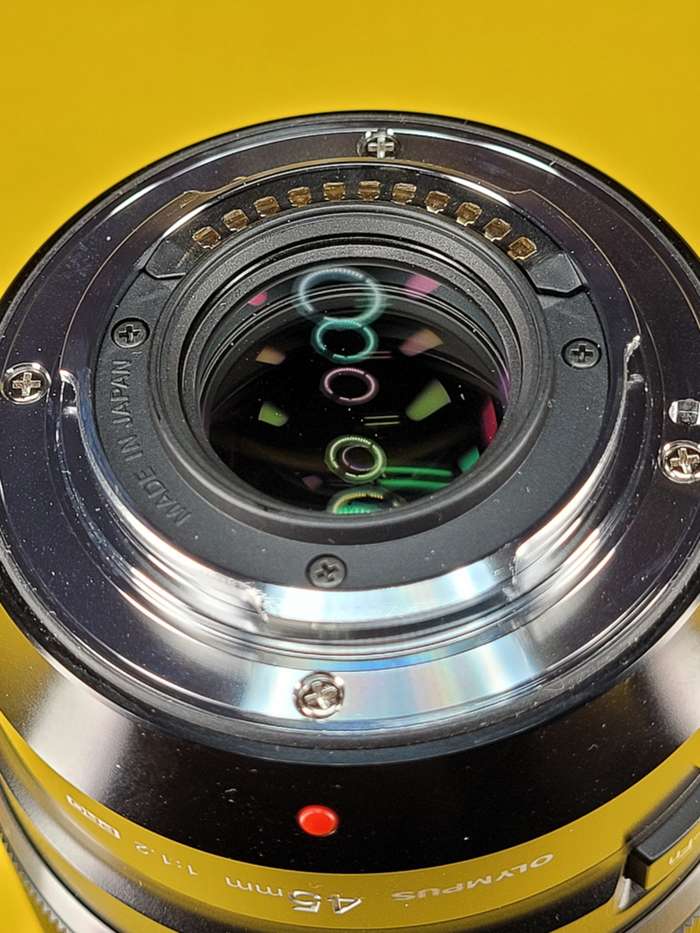 Olympus M.Zuiko 45 mm f/1,2 PRO + UV filtr