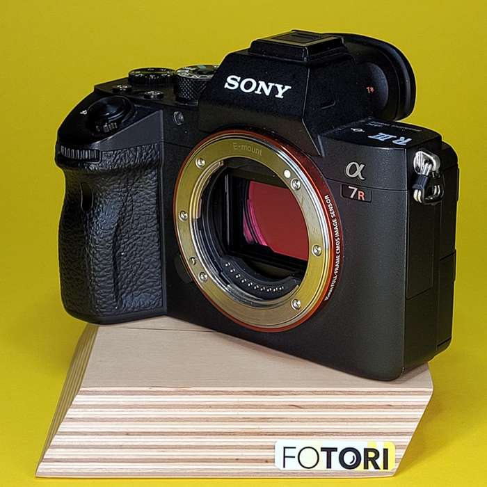 Sony Alpha A7R III | 3801005