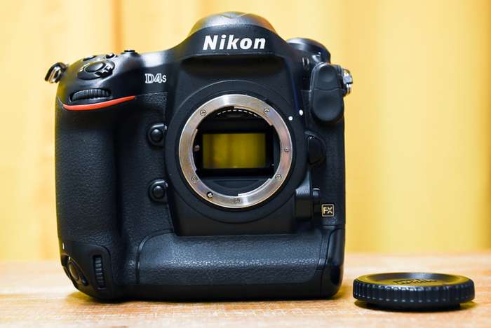 Nikon D4s | 2000381