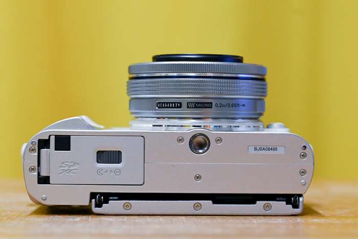 Olympus Pen  E-PL9 + 14-42/3,5-5,6 + 32GB karta