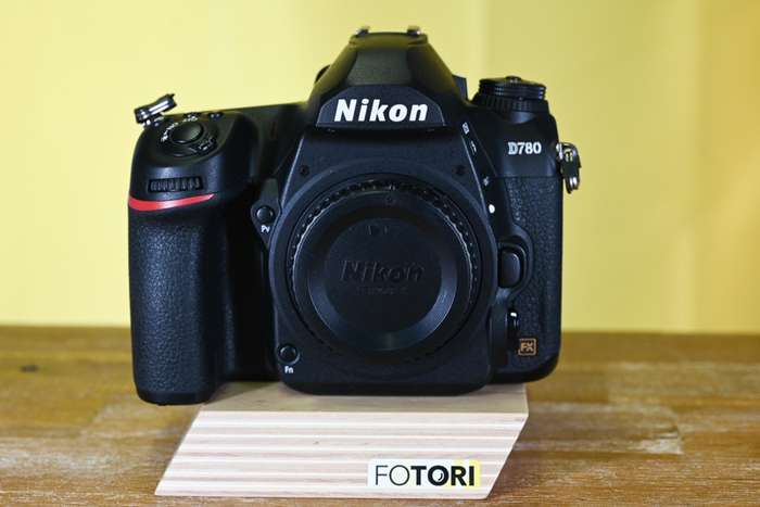 Nikon D780 |  6005047
