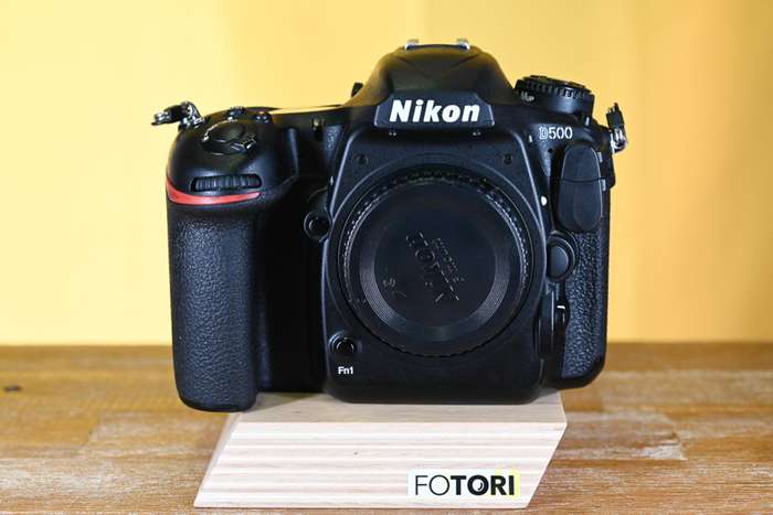 Nikon D500  | 6050093