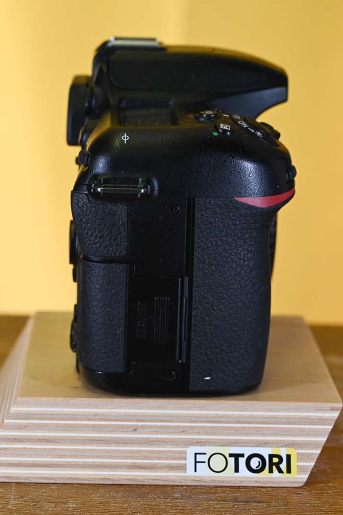 Nikon D7500 | 6000840