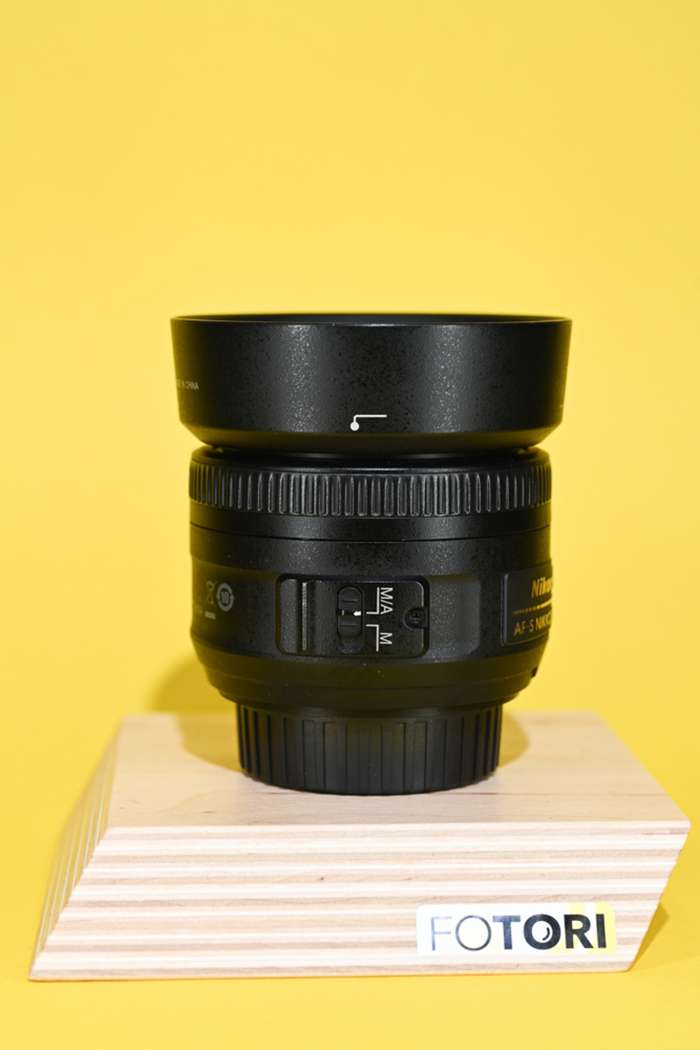 Nikon 35mm f/1,8 AF-S DX | 3600020