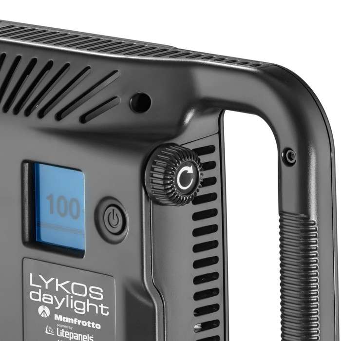 Manfrotto MLL1500-D, LED světlo LYKOS  se softboxem