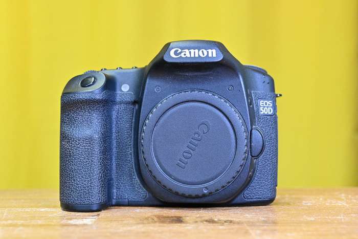 Canon EOS 50D + CF karta 8 GB