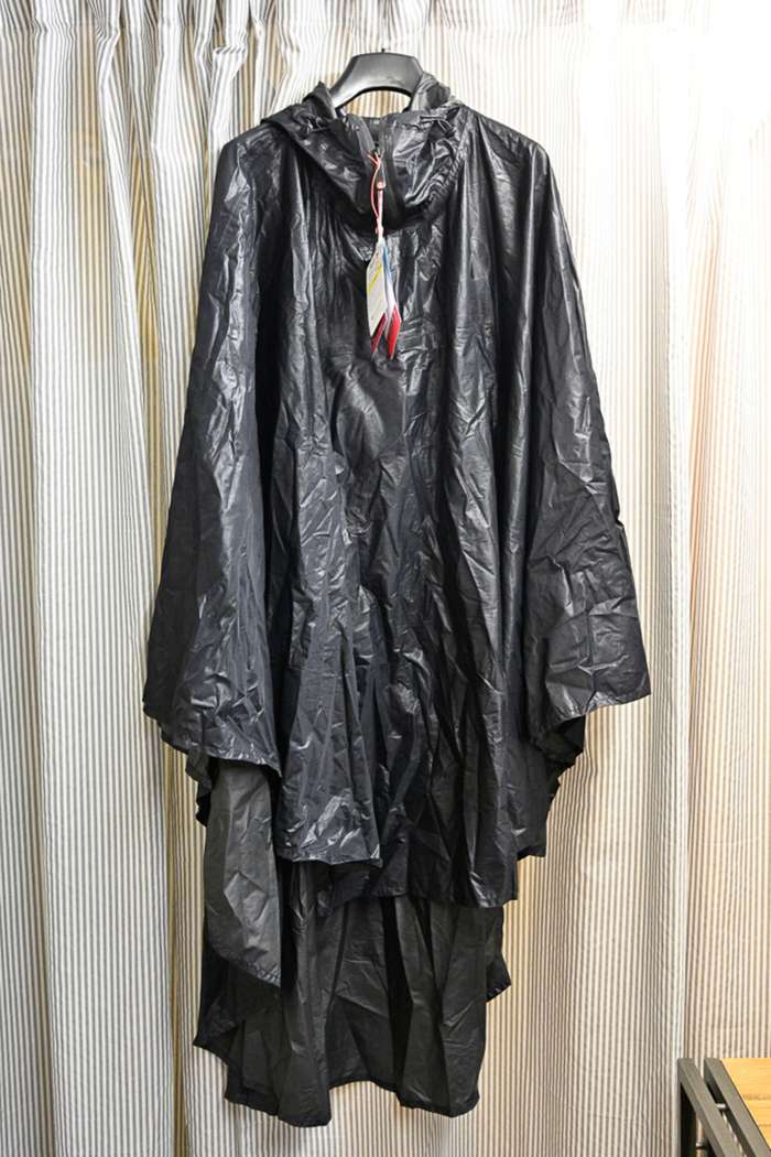 Manfrotto pro lightweight poncho