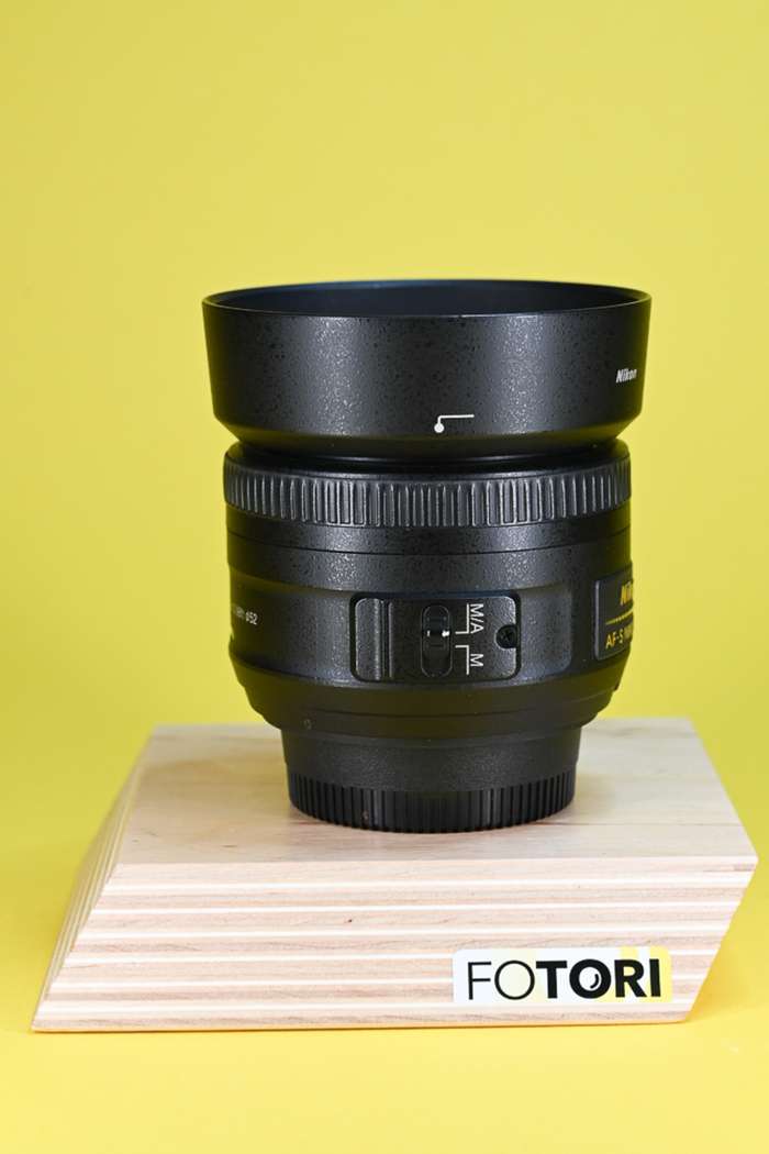 Nikon 35mm f/1,8 AF-S G DX | 3386172