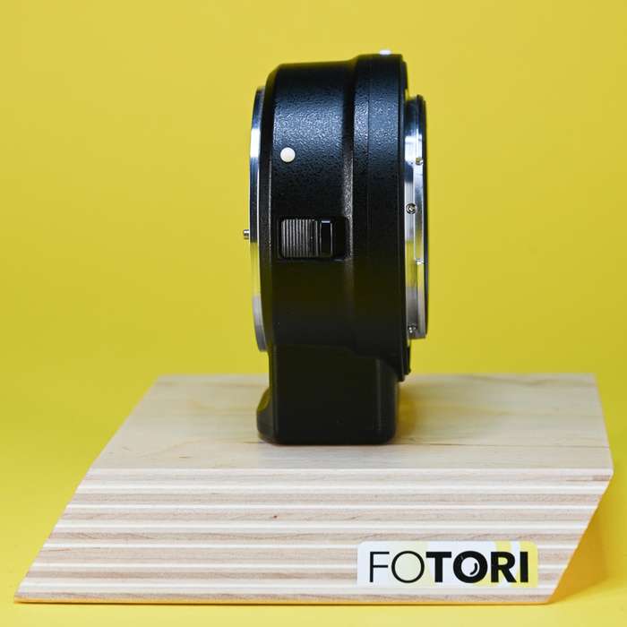 Nikon FTZ adaptér | 30015980