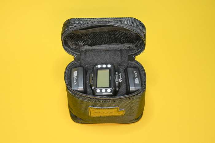 pixel king  rádiový odpalovač + 2x přijímač blesku pro Nikon i-TTL