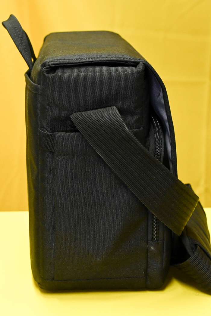 Lowepro event messenger 250