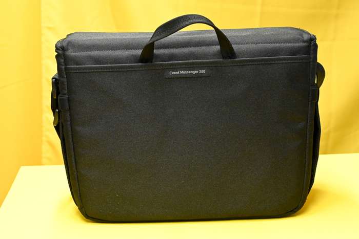 Lowepro event messenger 250