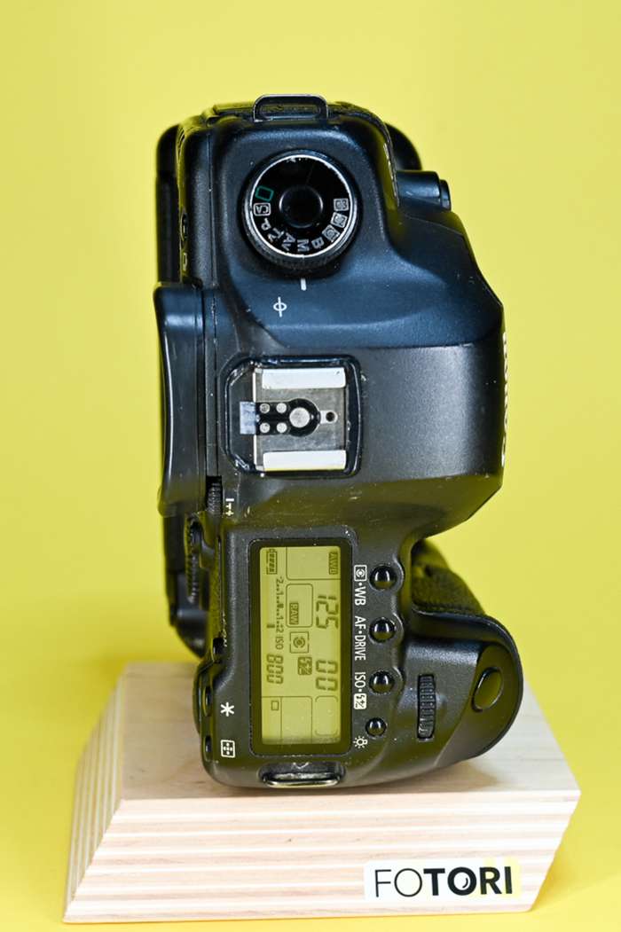 Canon EOS 5D Mark II + Bateriový grip BG-E6 | 3531601199