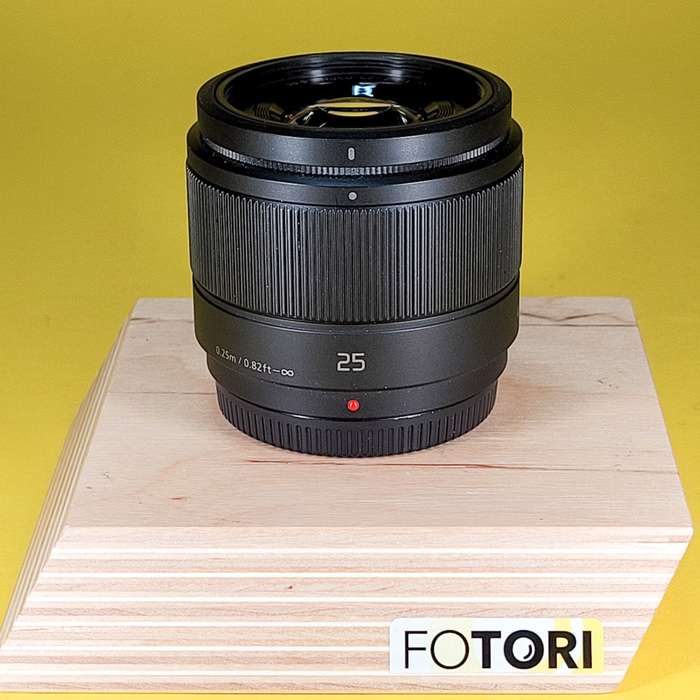 PANASONIC 25 mm f/1,7 | Xb9dc106749