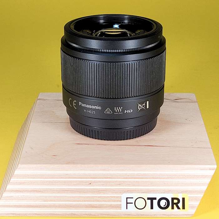 PANASONIC 25 mm f/1,7 | Xb9dc106749