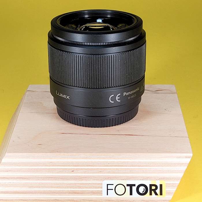 PANASONIC 25 mm f/1,7 | Xb9dc106749