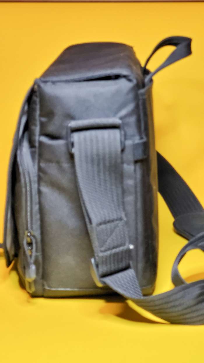 Lowepro event messenger 250