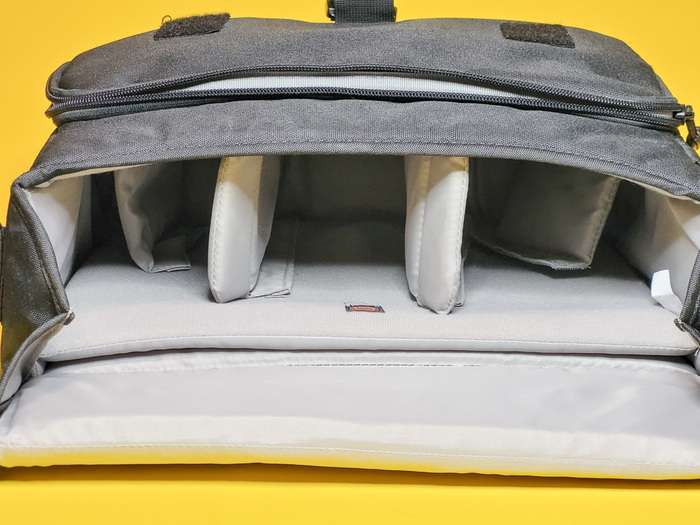 Lowepro event messenger 250