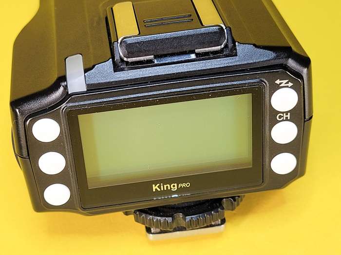 pixel king rádiový odpalovač + 3x přijímač blesku pro Canon