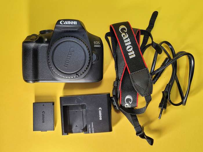 Set Canon EOS 2000D
