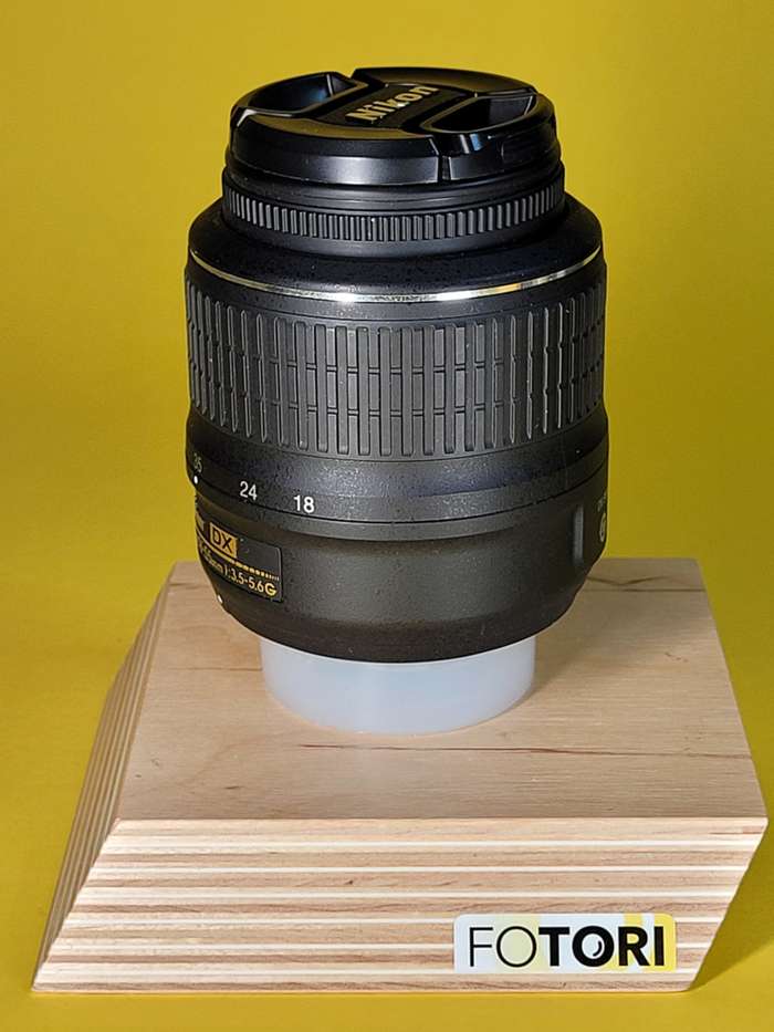 Set Nikon D3200 + 18-55 mm f/3,5-5,6 G AF | 2x baterie + 32 GB karta |  6119444  | 51936370