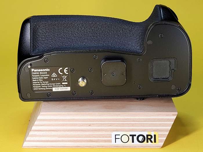 Panasonic Lumix DC-G9 + battery grip DMW-BGG9