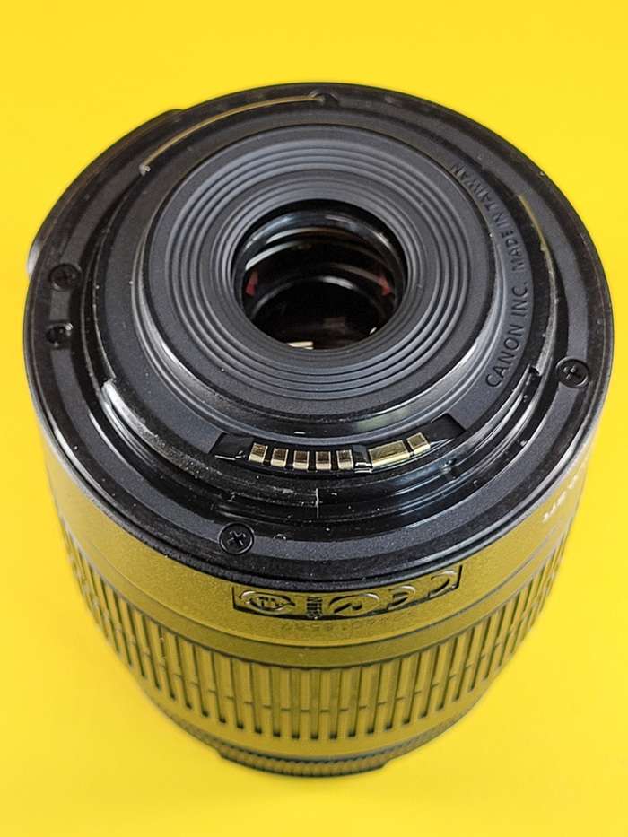 Canon EF-S 18-55mm f/3.5-5.6 IS II | 9246018587