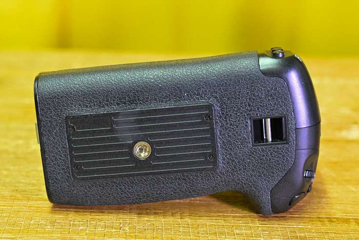Battery Grip BG-E20 pro Canon 5D Mark IV + baterie
