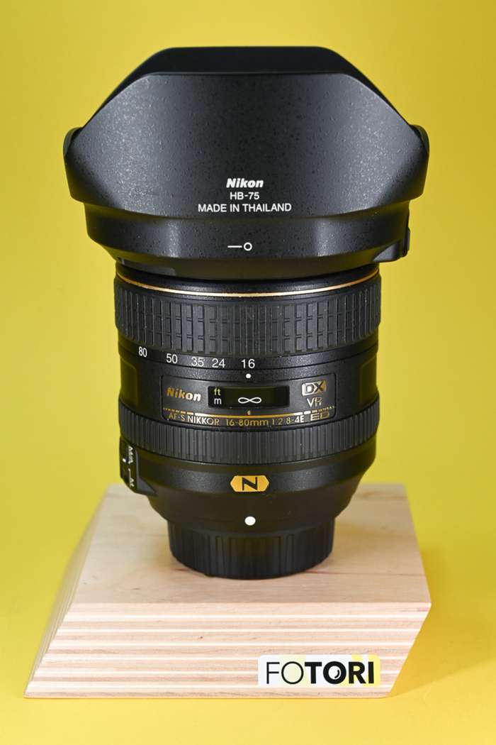 Nikon 16-80 mm f/2,8-4,0E AF-S DX ED VR I 262538