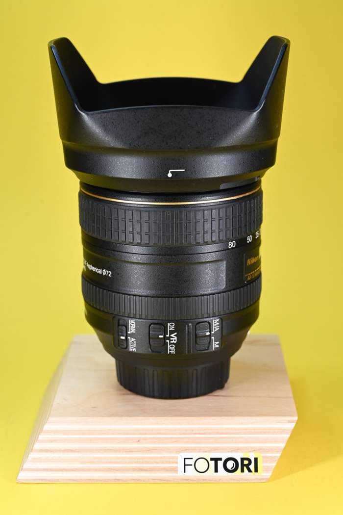 Nikon 16-80 mm f/2,8-4,0E AF-S DX ED VR I 262538