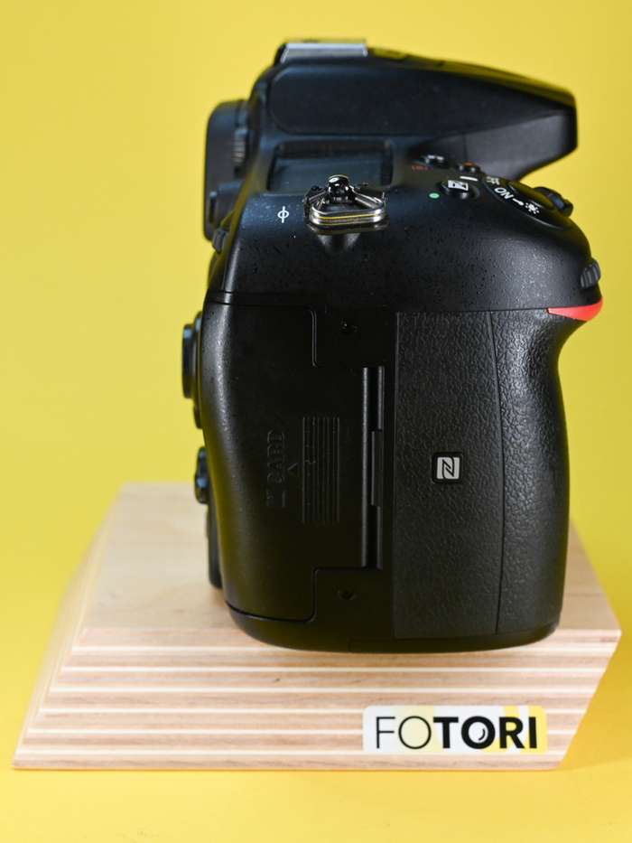 Nikon D7200  | 8238272