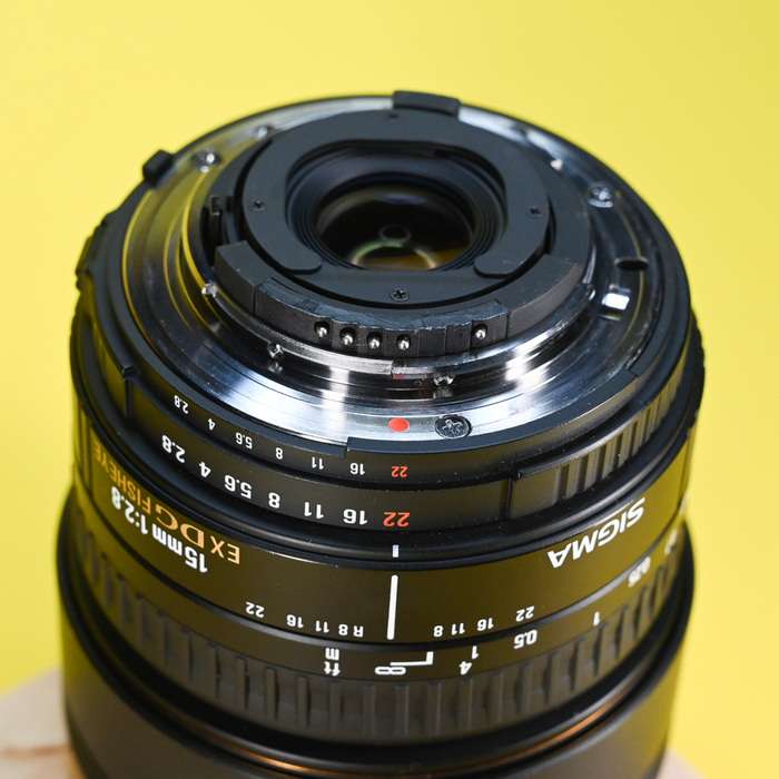 Sigma 15 mm f/2,8 EX DG DIAGONAL FISHEYE pro Nikon