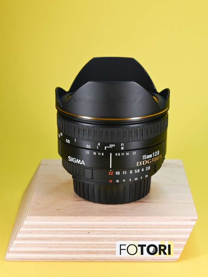 Sigma 15 mm f/2,8 EX DG DIAGONAL FISHEYE pro Nikon