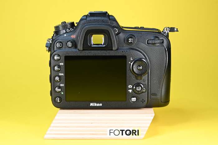 Nikon D7100 | 4597737